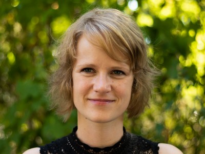 Hub, Anna